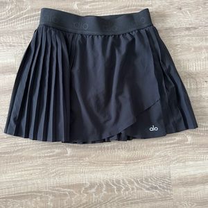 ALO Aces Tennis Skirt Black M